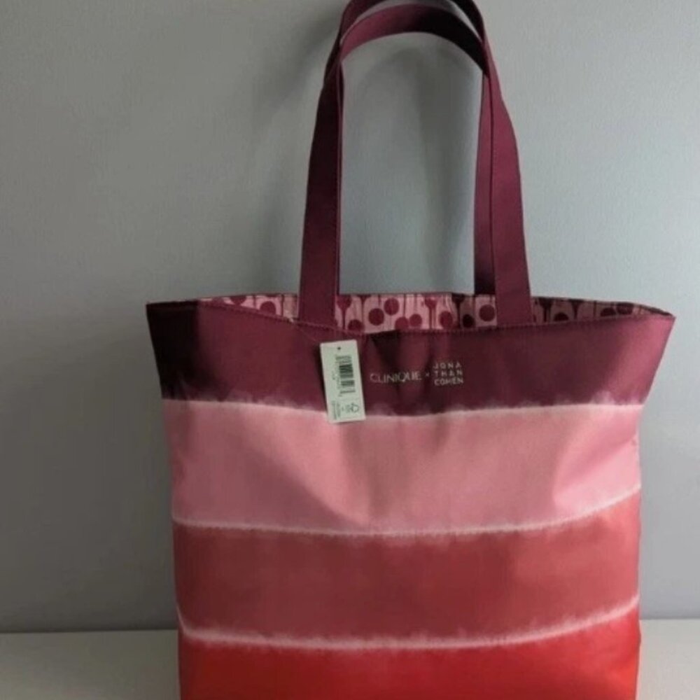 Clinique Gradient Pink and Red Women's Tote Bag. NWT